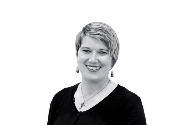 Photo of Dr. Dr Nicole Avard