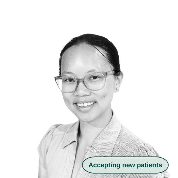 Dr Sarah Wong's profile picture.