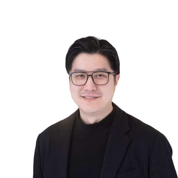 Dr Ken Lee's profile picture.